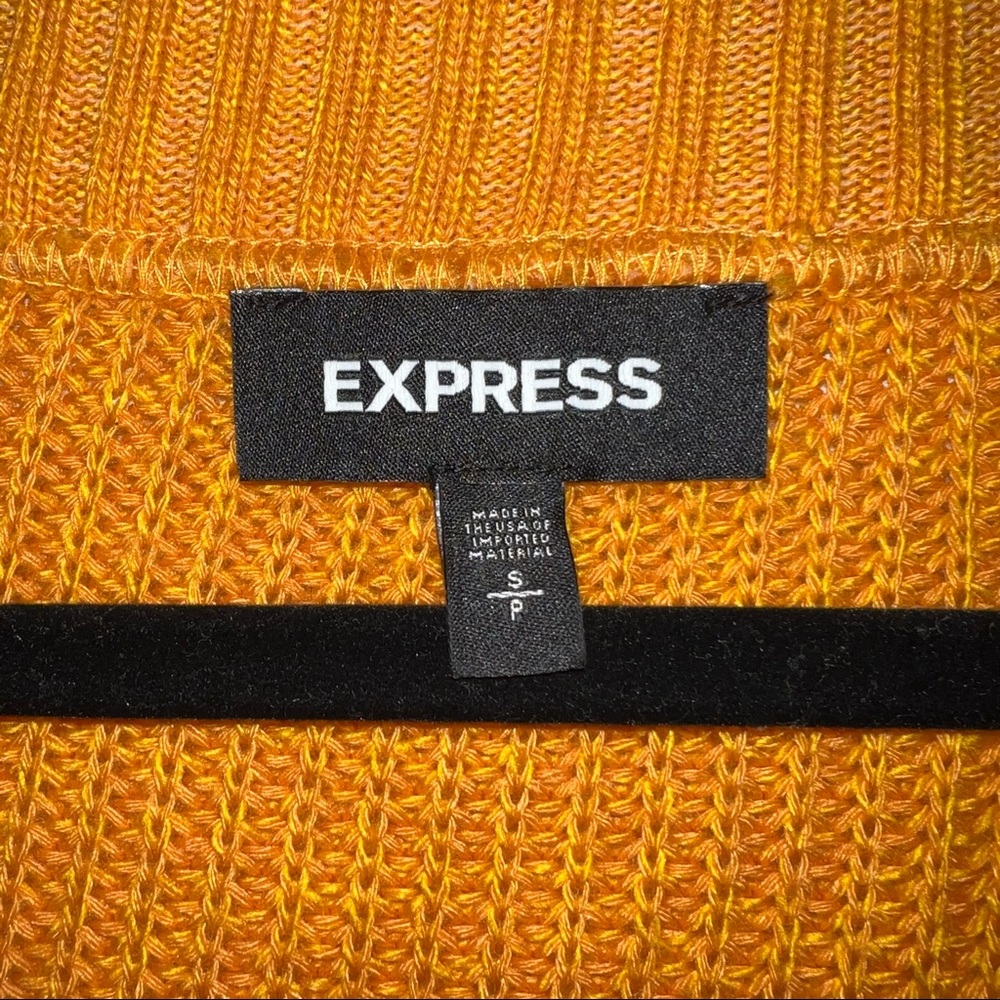 Express Cropped Sweater - Picture 3 of 7